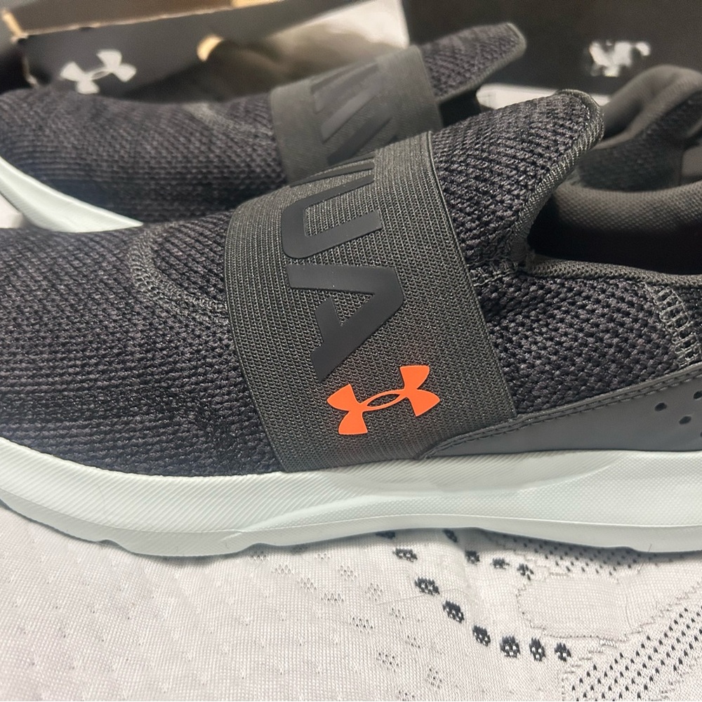 Under Armour Gray and orange UA Surge 3 Slip